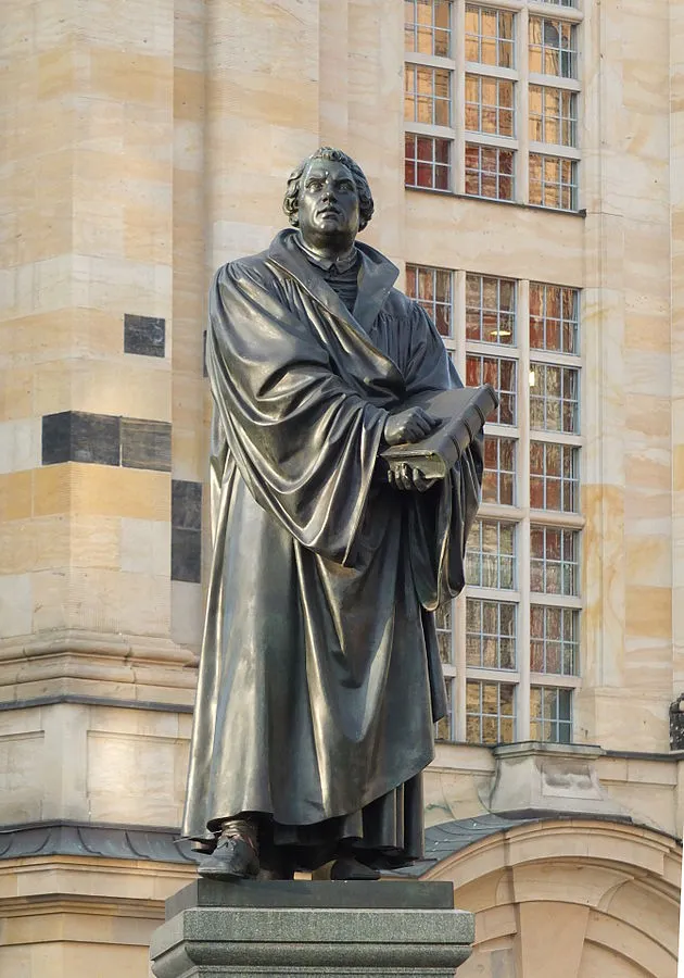 Dresden statue